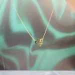 قیمت خرید آویز گردنی طلا طرح تو با وزن سبک