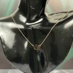 عکس مدل آویز گردنی طلا طرح تو
