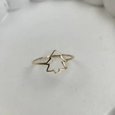 قیمت خرید انگشتر مینیمال طرح کاج