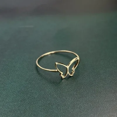 عکس انگشتر مینیمال طلا پروانه ای