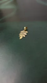 مدال لیزر طلا با طرح برگ