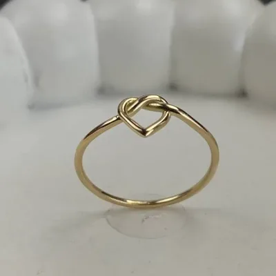عکس انگشتر مینیمال طرح قلب