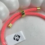 عکس دستبند طلا و چرم طرح گل با ظرافت بالا