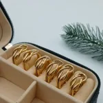 انگشتر طلا مفتولی طرح گره زنانه