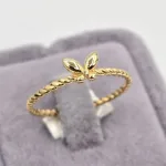 انگشتر مینیمال طلا طرح پروانه زنانه