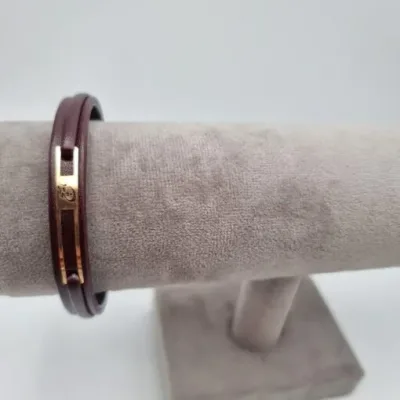 قیمت دستبند چرم امگا طلا نمادار