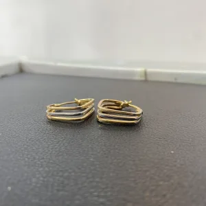 عکس مدل گوشواره طلا زنانه مربعی بدون اجرت