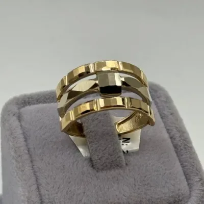 قیمت انگشتر طلا زنانه پورتوفینو مثلثی نمادار