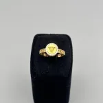 عکس انگشتر طلا زنانه طرح ورساچه دایره 18 عیار