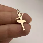 عکس پلاک لیزری طلا بالرین زنانه و دخترانه 18 عیار