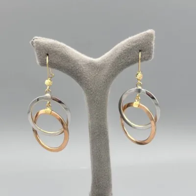 عکس گوشواره طلا متصل طرح دایره زنانه و دخترانه 18 عیار