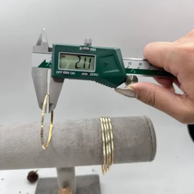 عکس النگو طلا طرح مفتولی یزدی بچگانه نمادار