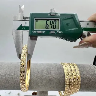 عکس النگو طلا دامله یزد طرح برگ زنانه و دخترانه 18 عیار