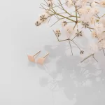 قیمت گوشواره لیزری میخی لوزی زنانه و دخترانه طلا 18 عیار با وزن سبک