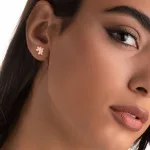 خرید گوشواره میخی لیزری پازل زنانه و دخترانه طلا 18 عیار با وزن سبک