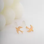 قیمت گوشواره لیزری میخی پرستو زنانه و دخترانه طلا 18 عیار با وزن سبک