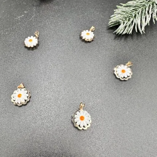 خرید پلاک طلا گل بابونه زنانه و دخترانه ظریف خرید پلاک طلا گل بابونه زنانه و دخترانه ظریف