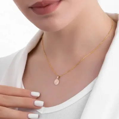 قیمت پلاک لیزری طلا حرف گ زنانه و دخترانه سبک