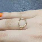 عکس انگشتر طلا دایره توخالی زنانه و دخترانه زیر یک گرم