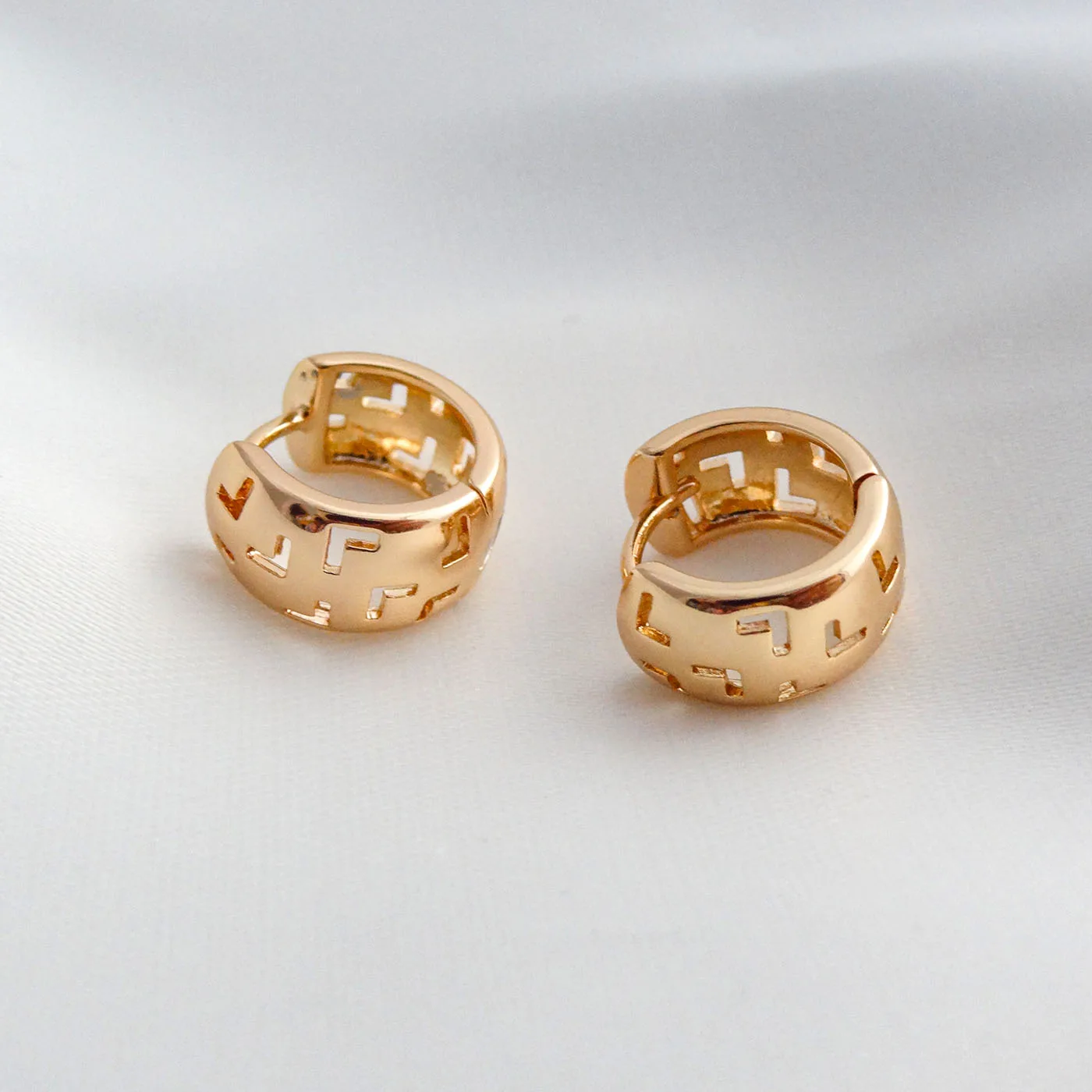 گوشواره طلا ژوپینگ زنانه و دخترانه