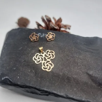 قیمت نیم ست طلا لیزری گل زنانه و دخترانه ظریف و شیک