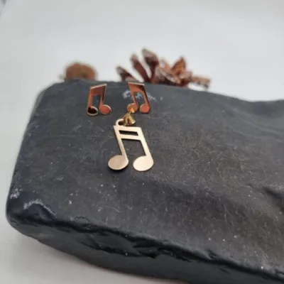 عکس مدل نیم ست طلا لیزری نت زنانه و دخترانه سبک