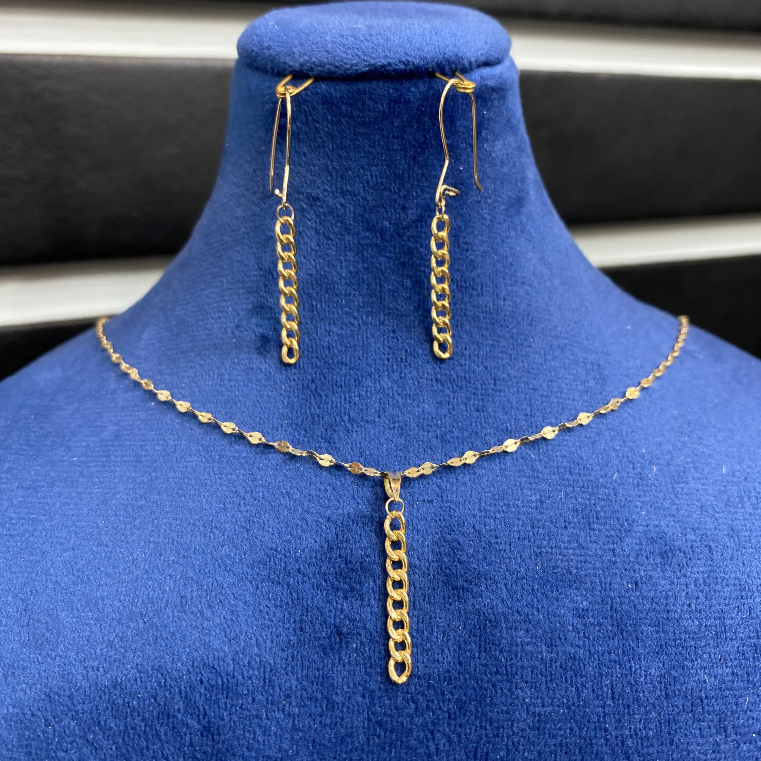 نیم ست طلا کارتیر زنانه و دخترانه کد 1910