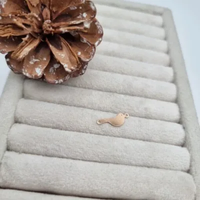 خرید آویز دستبند طلا طرح پرنده زنانه و دخترانه 18 عیار