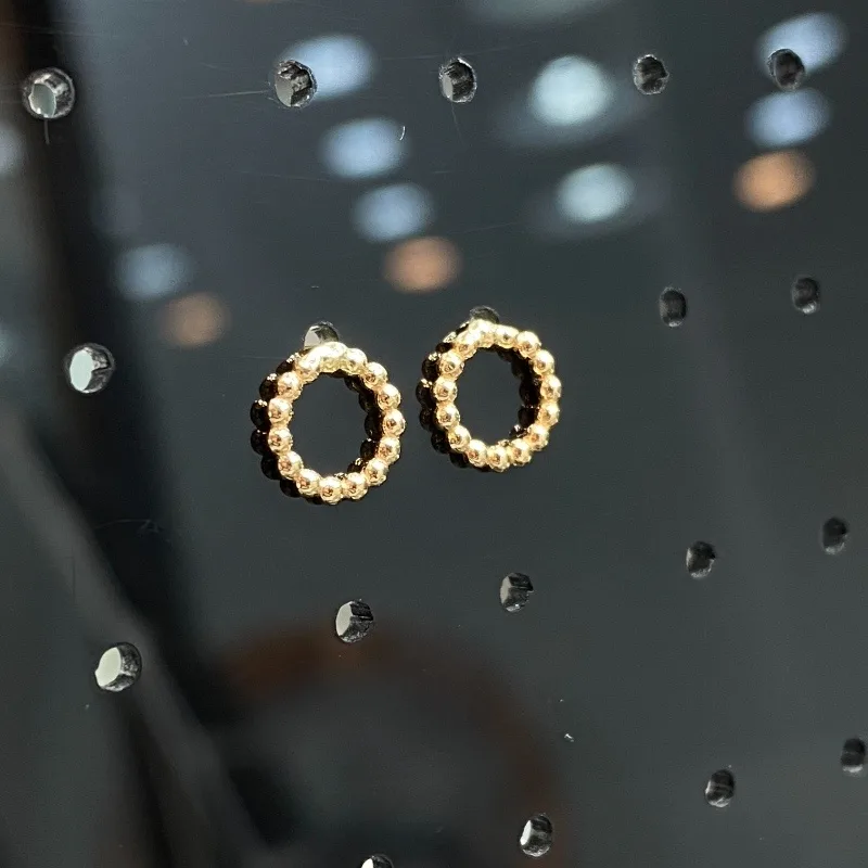 خرید گوشواره طلا میخی حلقه ای زنانه و دخترانه 18 عیار