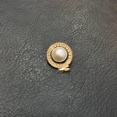 قیمت پلاک طلا مروارید ورساچه زنانه و دخترانه شیک