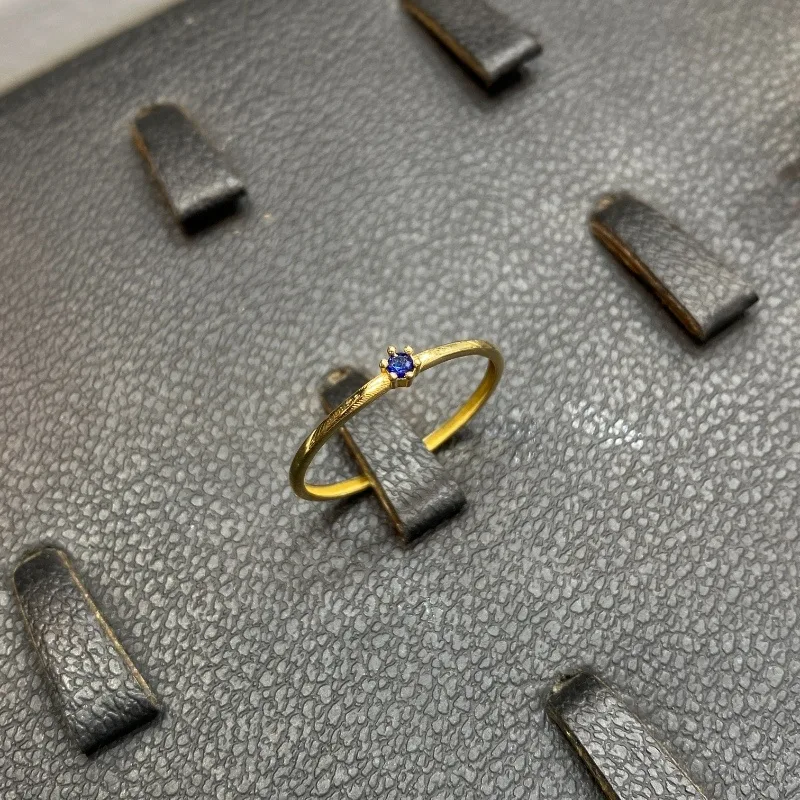 انگشتر طلا سولیتر تک نگین زنانه و دخترانه کد 1970