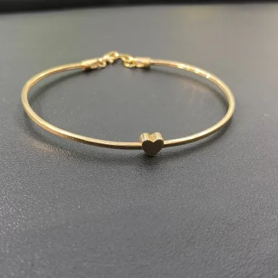 خرید دستبند طلا بنگل قلب زنانه و دخترانه شیک