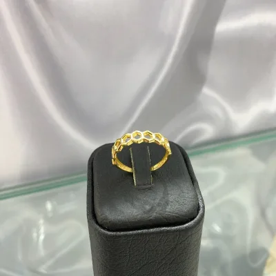 قیمت انگشتر طلا چند ضلعی زنانه و دخترانه 18 عیار