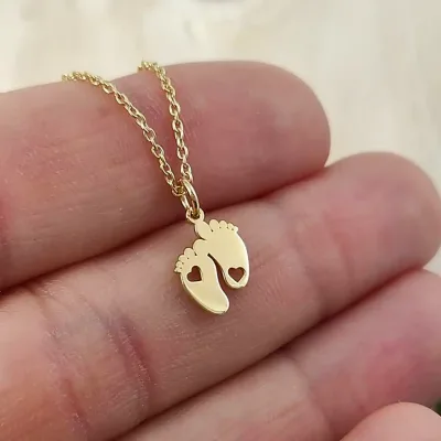 خرید پلاک طلا طرح نوزادی وزن کم مناسب بانوان