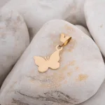 خرید پلاک طلا لیزری طرح پروانه زنانه و دخترانه کم وزن