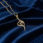 خرید پلاک لیزری طلا طرح اسم امیر زنانه و دخترانه شیک و جذاب