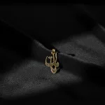 خرید پلاک طلا لیزری طرح مامان با نقطه قلب 18 عیار و مینیمال