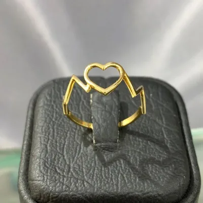 خرید انگشتر طلا مینیمال قلب زنانه و دخترانه 18 عیار حدود یک گرم