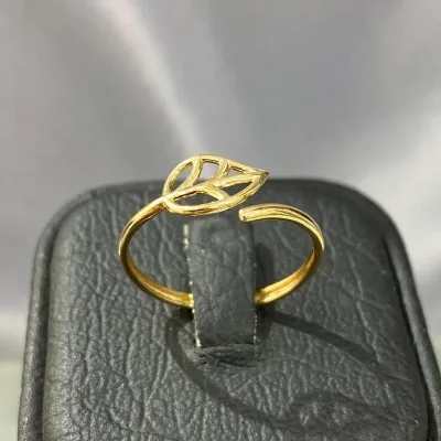 خرید انگشتر طلا مینیمال طرح برگ زنانه و دخترانه زیر 1 گرم و نمادار
