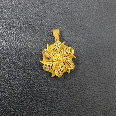خرید پلاک طلا گل دست دوم و بدون اجرت زنانه و دخترانه 18 عیار