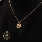 قیمت پلاک طلا اسب و نعل اسب مینیمال زنانه و دخترانه 18 عیار شیک و سبک