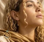 قیمت گوشواره طلا آویز ماه و ستاره توپر زنانه و زنانه ساده 18 عیار حدود یک گرم