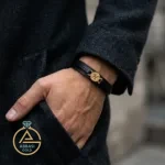 خرید آنلاین دستبند طلا چرم حرف H ساده مردانه اسپرت کمتر از 500 سوت