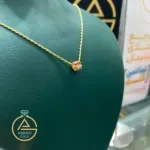 قیمت پلاک طلا سوارسکی ظریف و شیک زیر یک گرم 18 عیار